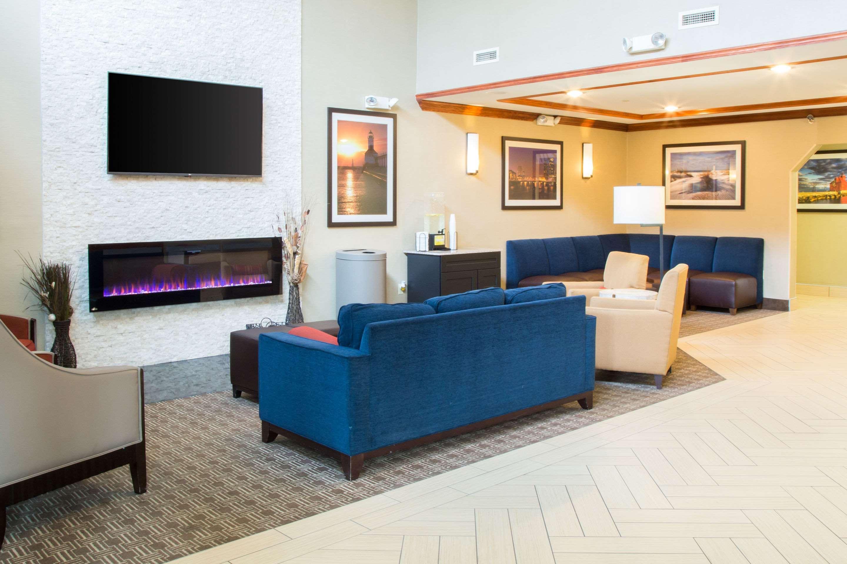 Comfort Suites Grand Rapids South Kentwood Εξωτερικό φωτογραφία